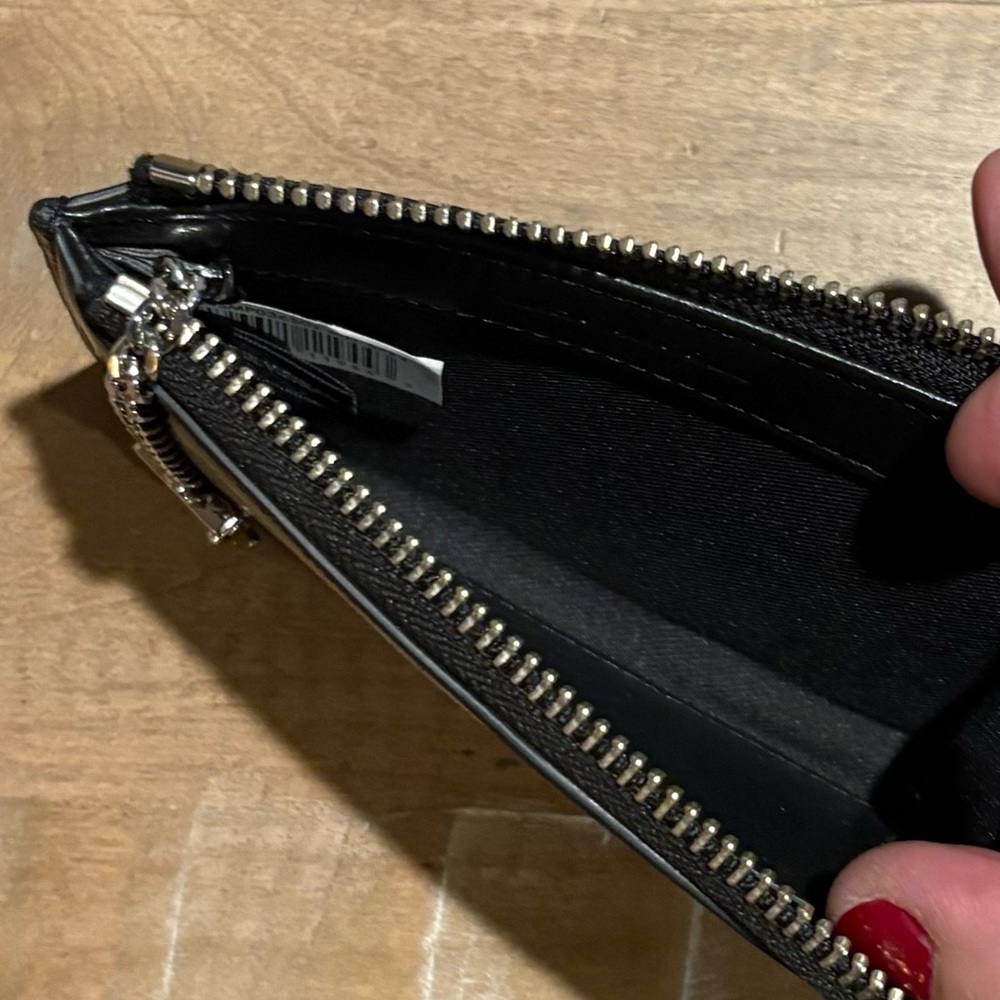 Marc Jacobs X Looney Tunes
Key Wallet - Picture 9 of 14